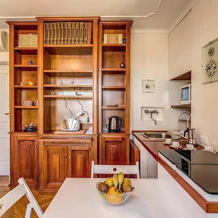 Attic With Terrace Overlooking St Peters Basilica Apartamento *