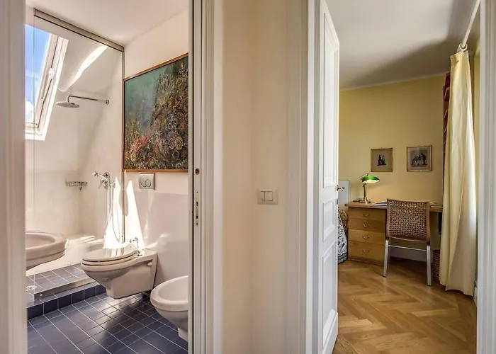 شقة Attic With Terrace Overlooking St Peter's Basilica *