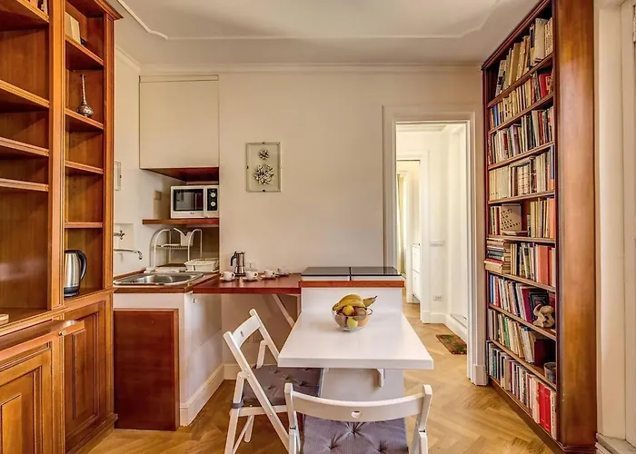 Attic With Terrace Overlooking St Peter's Basilica شقة روما